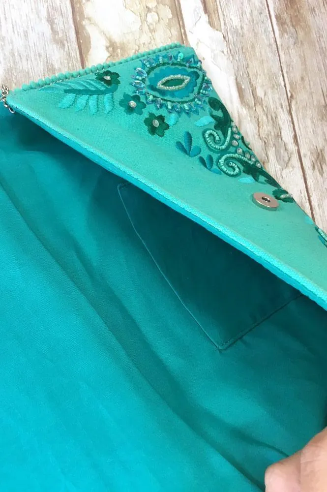 Bolso boho tipo sobre verde turquesa - INDIA