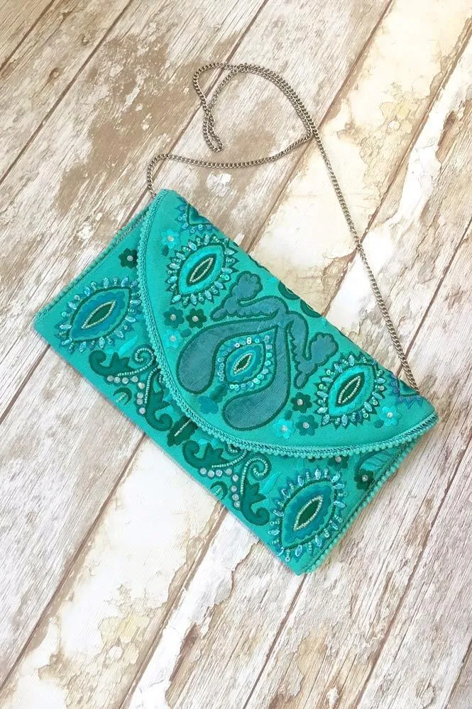 Bolso boho tipo sobre verde turquesa - INDIA