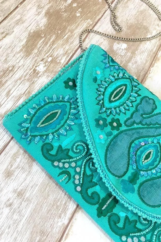 Bolso boho tipo sobre verde turquesa - INDIA