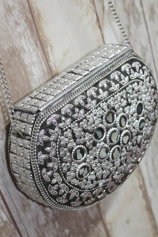 Bolso metálico plata boho chic con piedras - Modelo Árbol de la vida