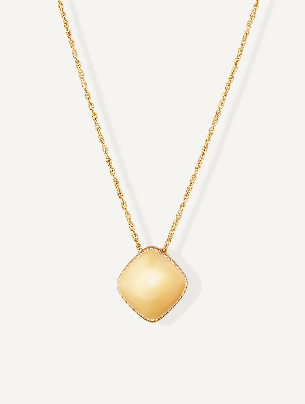 COLLIER PENDENTIF MADELEINE