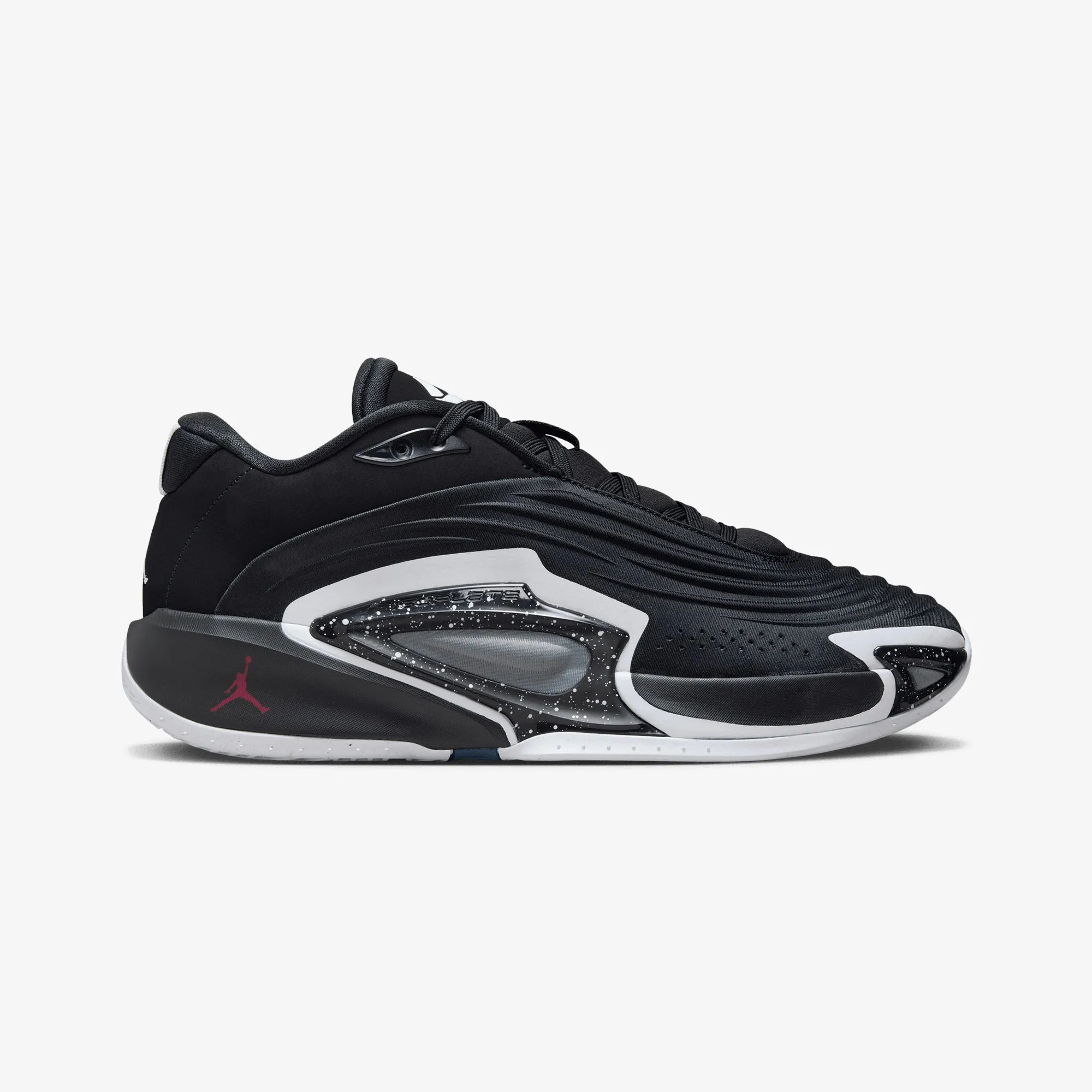 JORDAN | LUKA 3 PF "SPEEDWAY" { BLACK/WHITE-SMOKE GREY