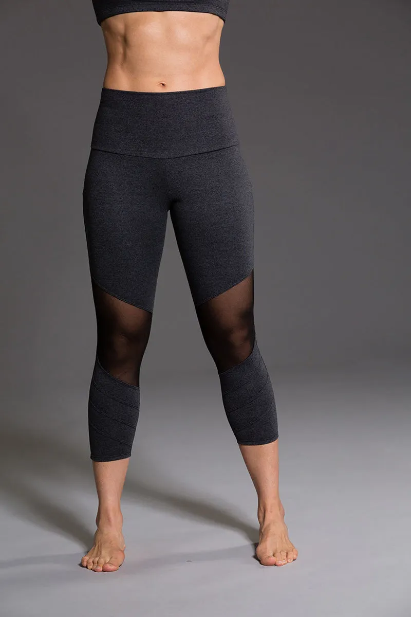 Last Chance! Onzie Flow Moto Midi Legging 2035