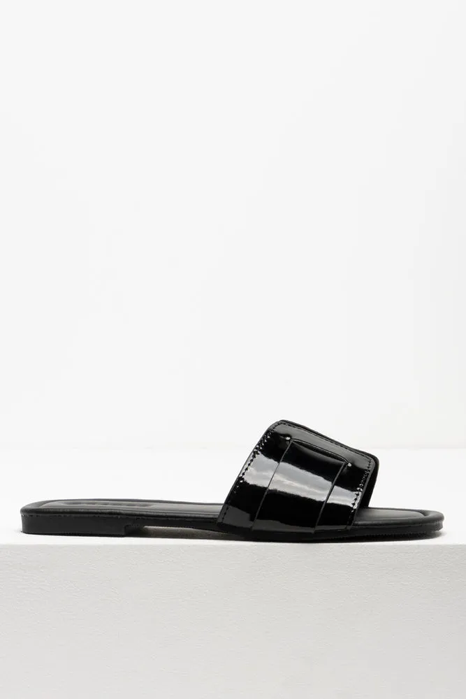 Textured Mule Sandal Black